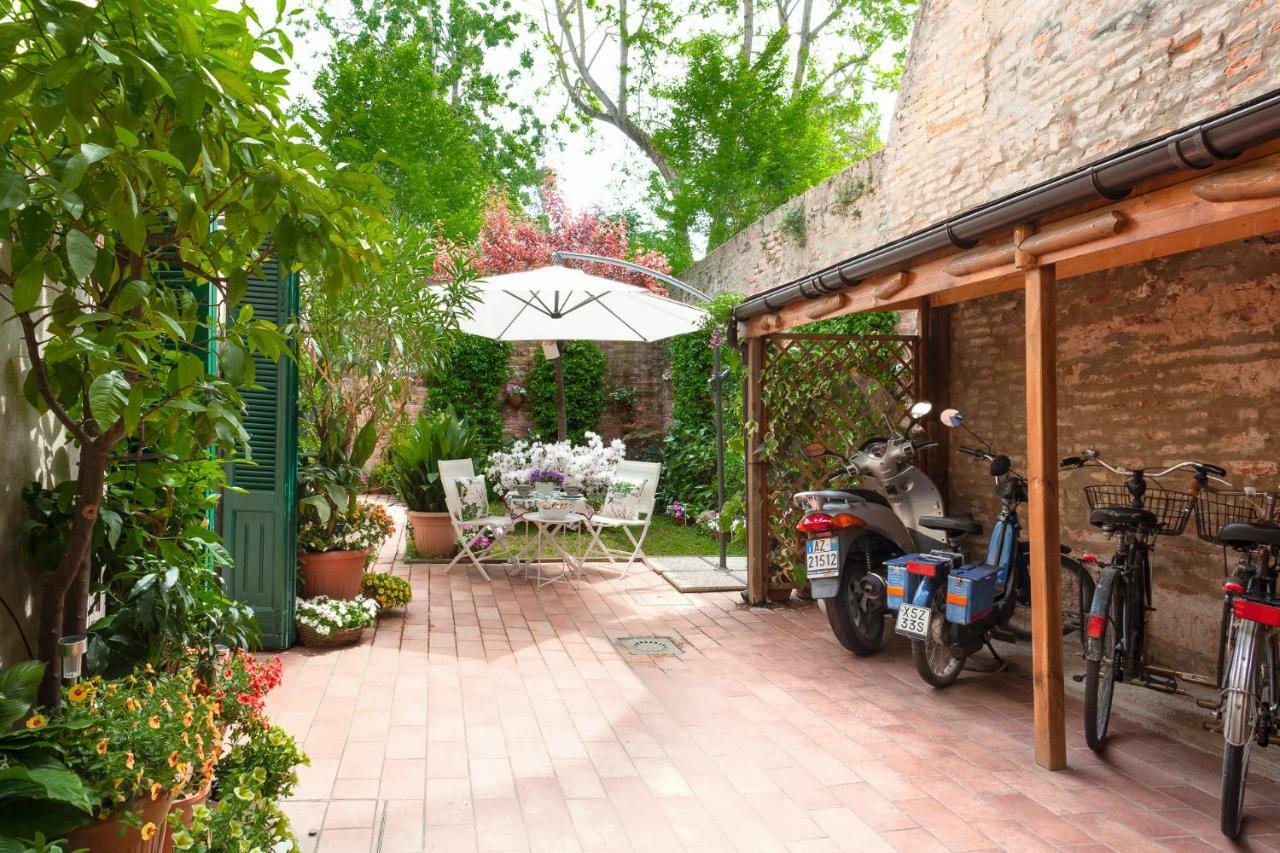 Un'Oasi Di Pace Apartment Ferrara Exterior photo
